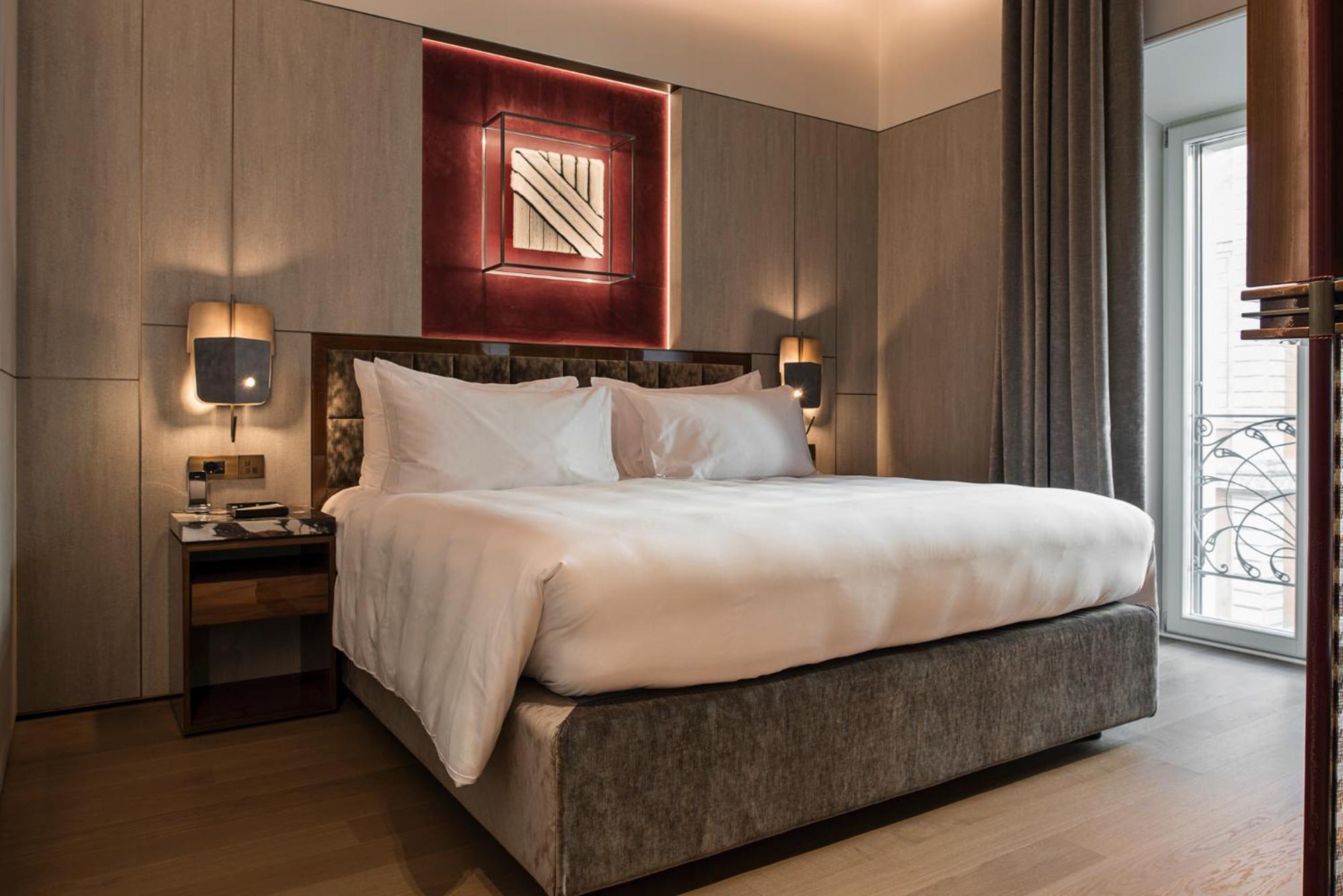 Fendi Private Suites - Small Luxury Hotels Of The World Rome Exterior photo